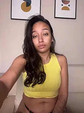 DianaHopson online show from April 18, 11:58 am