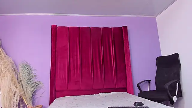 Shanelle   online show from May 7, 2:44 pm