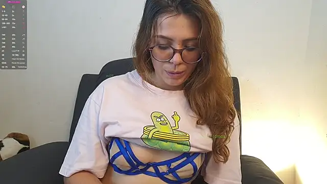 irinasweet27 online show from March 14, 2:30 pm