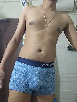 Snapshot of surfer_fun29 chatting on December 29, 6:45 am surfer fun29 online show from December 29, 6:45 am