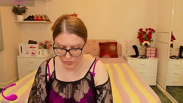 Snapshot of AmandamurX chatting on June 24, 1:32 pm AmandamurX online show from June 24, 1:32 pm