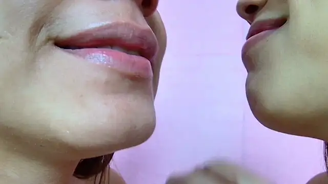 candymia68 online show from March 22, 1:08 pm