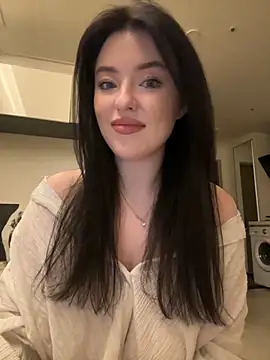 Snapshot of Angela_Fosterr chatting on June 6, 5:50 pm Angela Fosterr online show from June 6, 5:50 pm