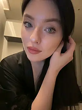 Snapshot of Angela_Fosterr chatting on June 18, 4:22 pm Angela Fosterr online show from June 18, 4:22 pm