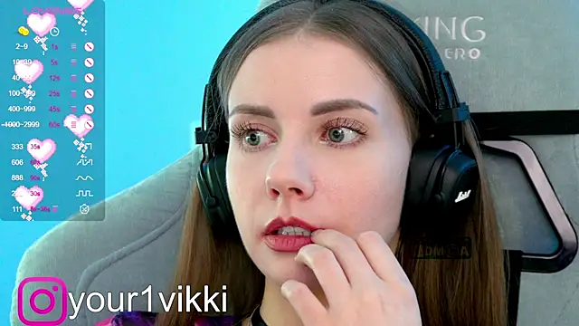 Snapshot of Vikki_Cheese chatting on January 24, 10:53 am Vikki Cheese online show from January 24, 10:53 am