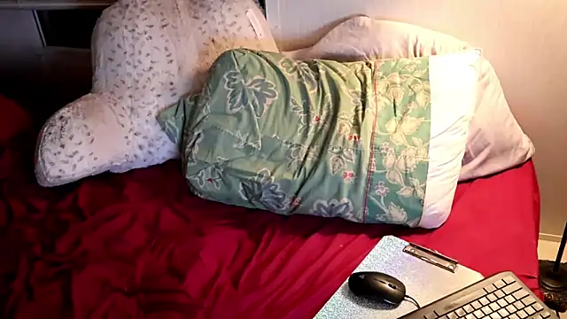 xxpixeyxx online show from September 9, 2:22 am