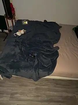 demonslayerr999 online show from January 17, 6:15 am