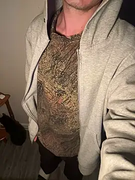 demonslayerr999 online show from January 27, 6:52 am