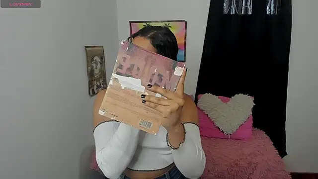 Andrys  online show from November 7, 9:59 pm