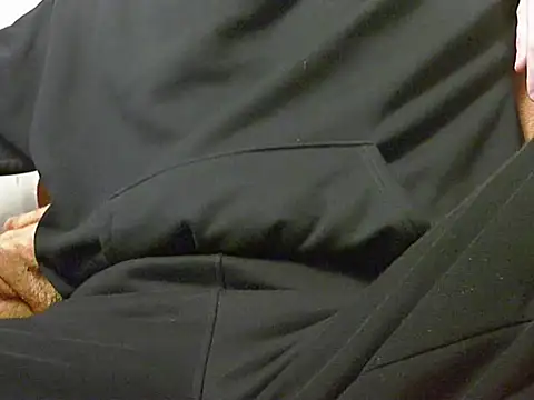 wirytynum online show from November 26, 2:40 pm