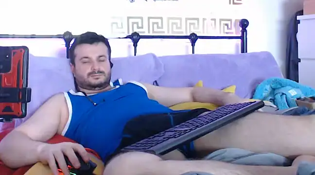 Snapshot of erotico69xxx chatting on January 20, 10:59 pm erotico69xxx online show from January 20, 10:59 pm