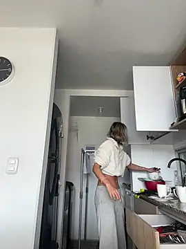 Ameellie online show from November 19, 3:56 pm