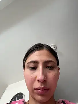 Ameellie online show from February 20, 4:29 pm