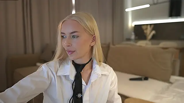 eva m1racle  online show from February 27, 8:09 pm