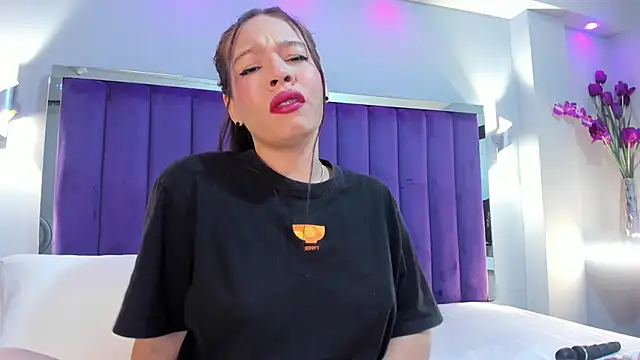 SaraRiley online show from October 27, 10:58 pm