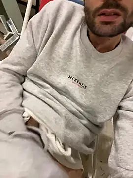 Snapshot of athenphysics chatting on January 12, 8:14 pm athenphysics online show from January 12, 8:14 pm