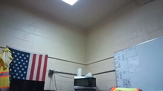 Cockrub1 online show from October 28, 8:00 pm