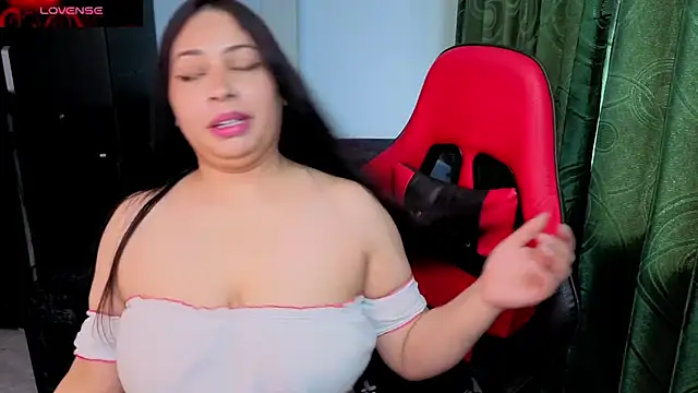 charlotee lovee69 online show from March 7, 9:56 pm