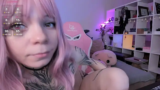 Snapshot of _ChloeSweeet_ chatting on March 13, 11:30 am ChloeSweeet online show from March 13, 11:30 am