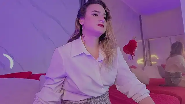 CandyQueenGold online show from February 9, 7:18 pm