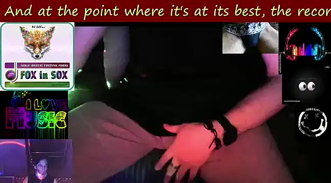 RevilO1180 online show from February 8, 5:40 am