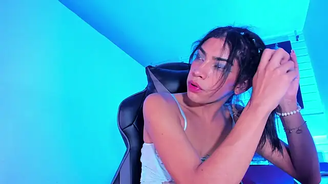 Alahia Rodriguez online show from February 20, 11:21 pm