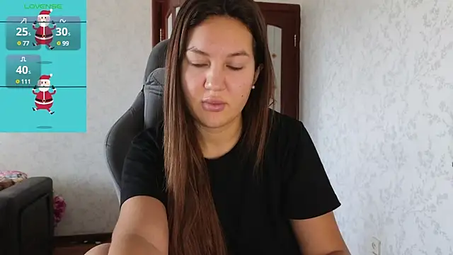 Snapshot of Nelly_Fischer chatting on January 7, 6:27 am Nelly Fischer online show from January 7, 6:27 am