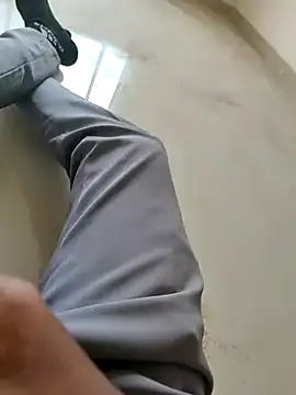 samlord261 online show from February 2, 9:08 am