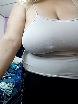 EllisW8 online show from November 16, 11:49 am