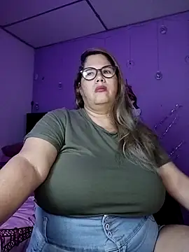 EllisW8 online show from November 24, 11:54 am