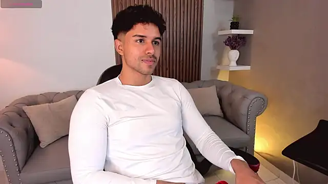 liam collins21 online show from March 2, 11:50 am