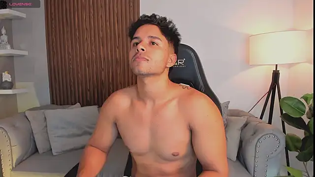 liam collins21 online show from September 9, 11:43 am