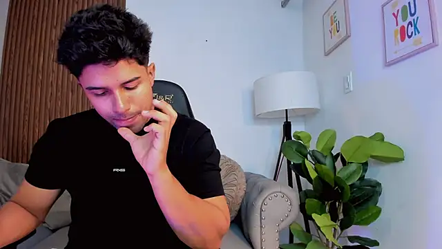 liam collins21 online show from September 25, 11:58 am