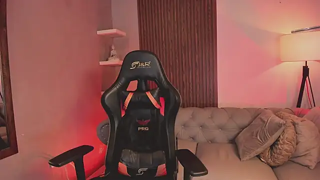 liam collins21 online show from January 18, 11:58 am