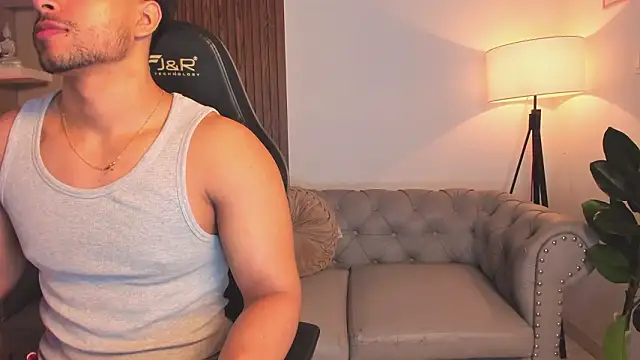 liam collins21 online show from February 19, 12:01 pm