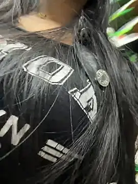 kim monti online show from December 30, 10:45 pm