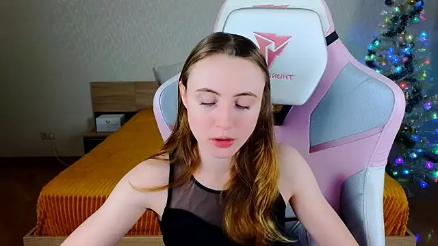 Cowell Adelina online show from December 22, 9:28 am