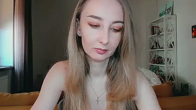 Maiami000 online show from March 6, 10:34 am