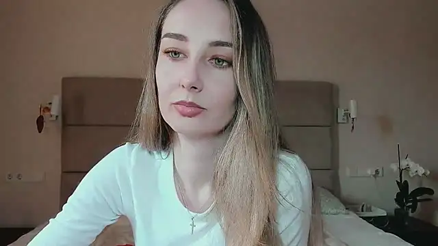 Maiami000 online show from March 12, 12:55 pm