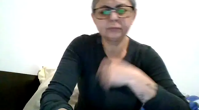 roseblak42 online show from February 28, 6:31 pm