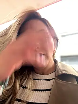  Abril-Office1 online show from September 12, 3:01 pm