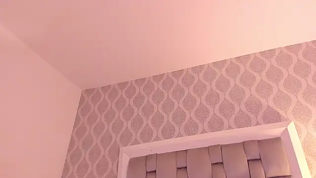 Megan Leal1 online show from November 5, 3:50 am