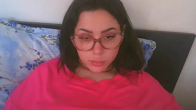 LovelyJulliette online show from May 11, 2:56 pm