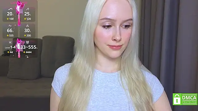 CaseyLabow online show from December 21, 4:03 pm