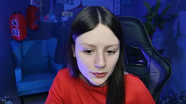 Snapshot of VeliraBraitberg chatting on February 19, 8:12 am VeliraBraitberg online show from February 19, 8:12 am