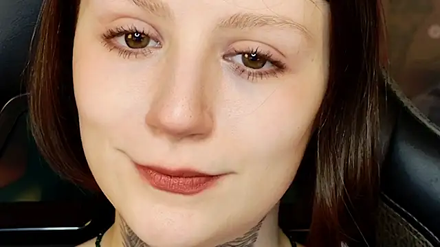 Snapshot of VeliraBraitberg chatting on March 22, 8:08 am VeliraBraitberg online show from March 22, 8:08 am