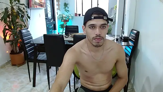 giannandblacke online show from February 22, 10:09 pm