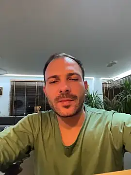 Adventurehotman online show from November 17, 9:31 pm