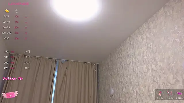 LaraSkinny online show from October 16, 2:12 am