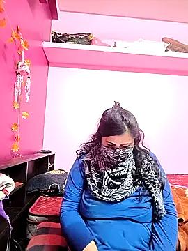 Snapshot of RESHMA_21 chatting on December 15, 4:40 am RESHMA 21 online show from December 15, 4:40 am